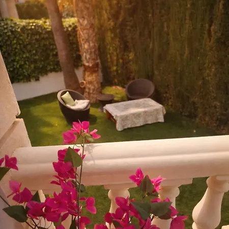 Casa de Férias Nomad Málaga álamos *