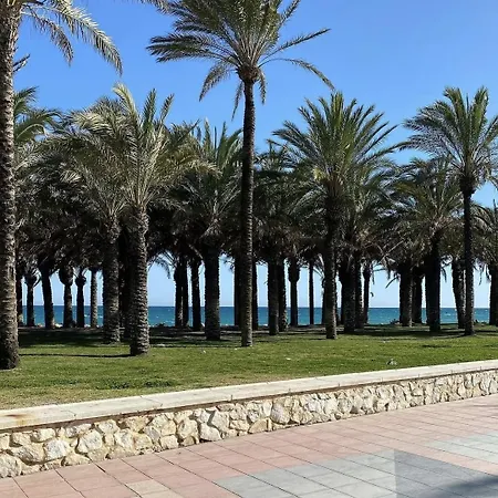 Casa de Férias Nomad Málaga álamos